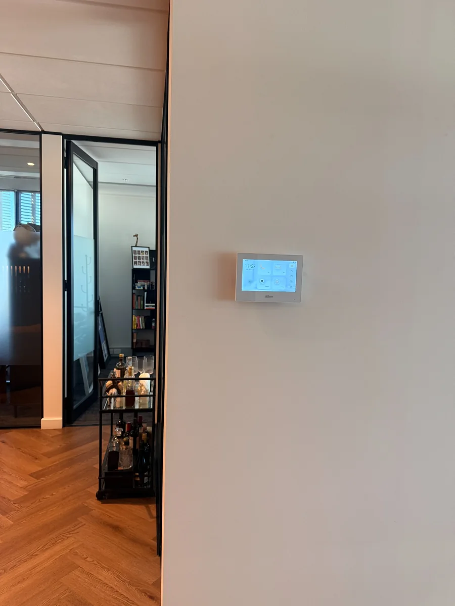 Wall mounted smart security control panel
